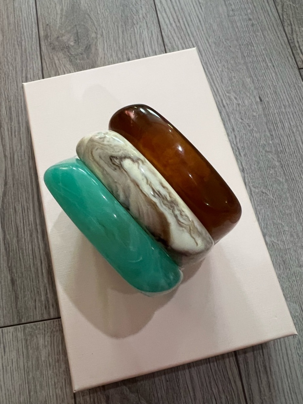 piper•k Women's Trio Bangle Bracelet Set - Turquoise, Cream Marble & Amber NWT - Picture 3 of 4
